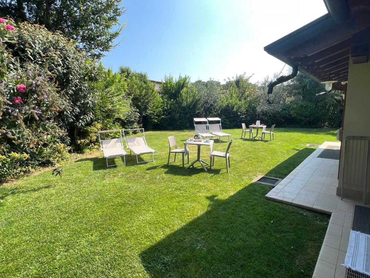 Steba House Savani Barbara Foresteria Lombarda Lonato Kültér fotó